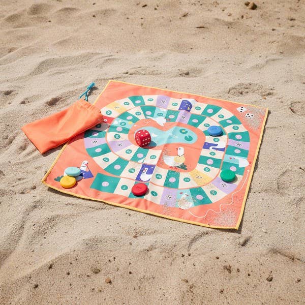 Quut Travel Games - Snakes & Ladders/Goose