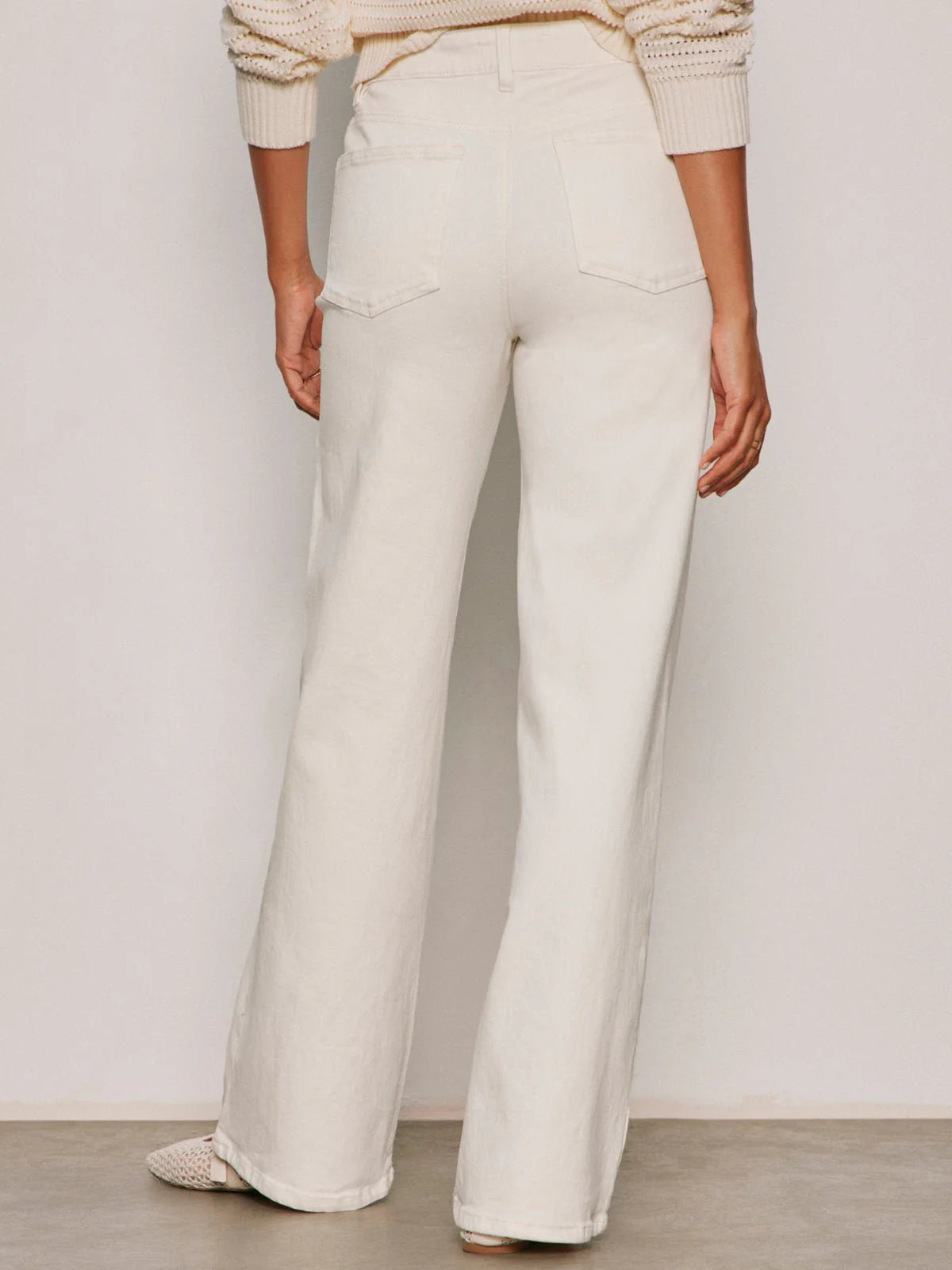 Cadence Relaxed Straight - Collagen