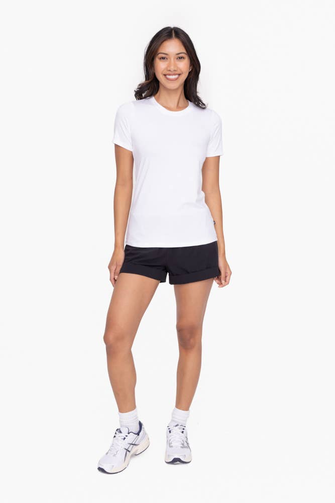 Highwaist Athleisure Shorts with Cuffed Leg