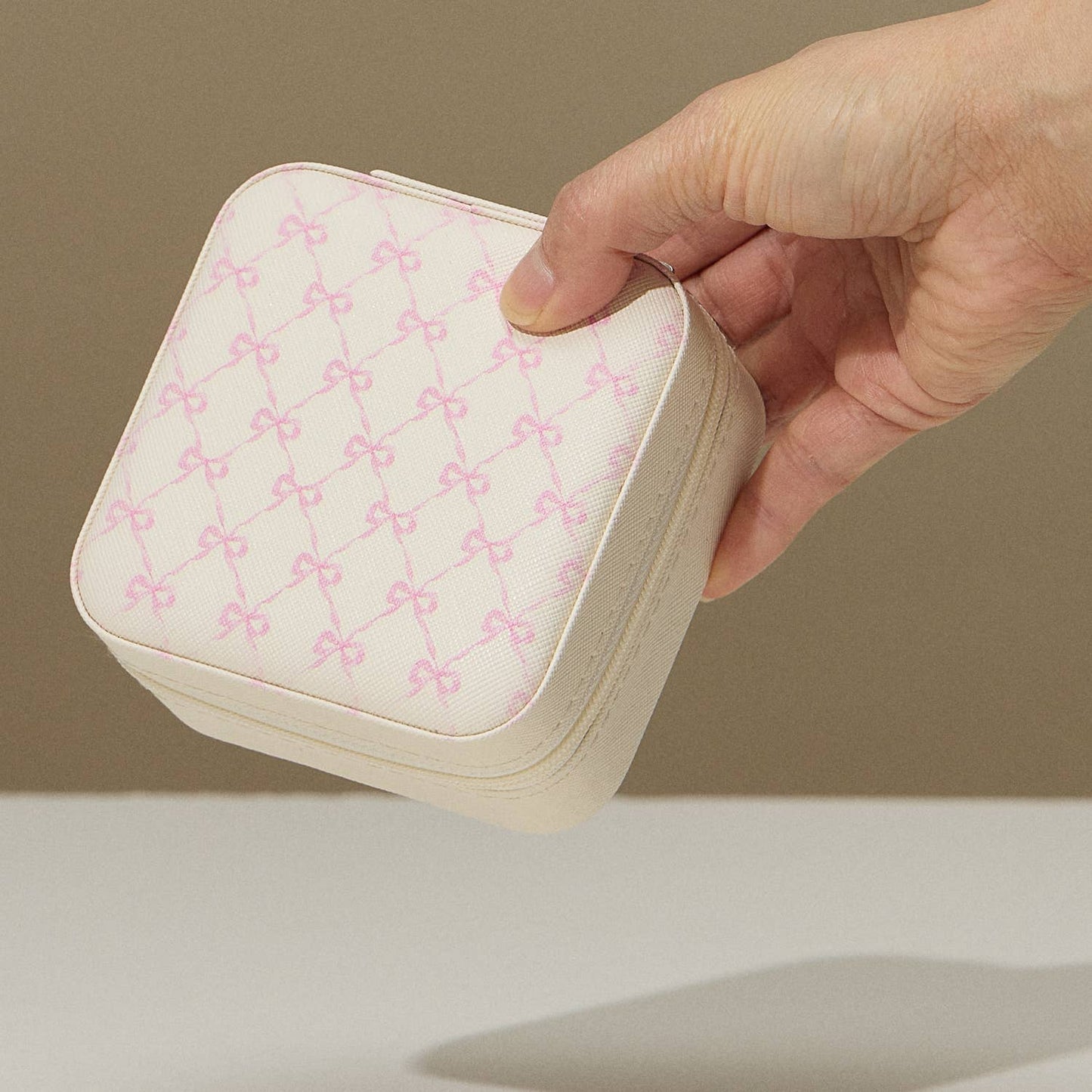 Bow Monogram Print Jewelry Box -Travel Size