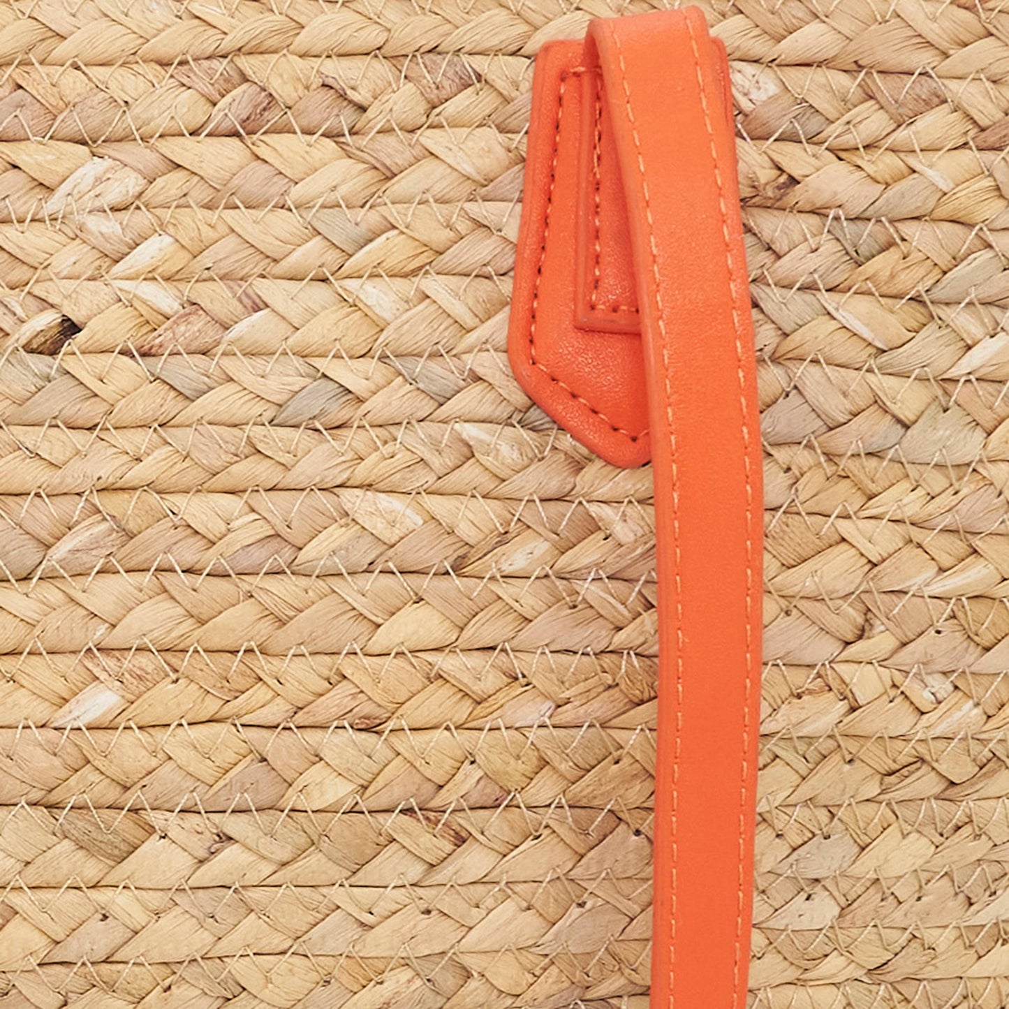 Chic Straw Tote Bag