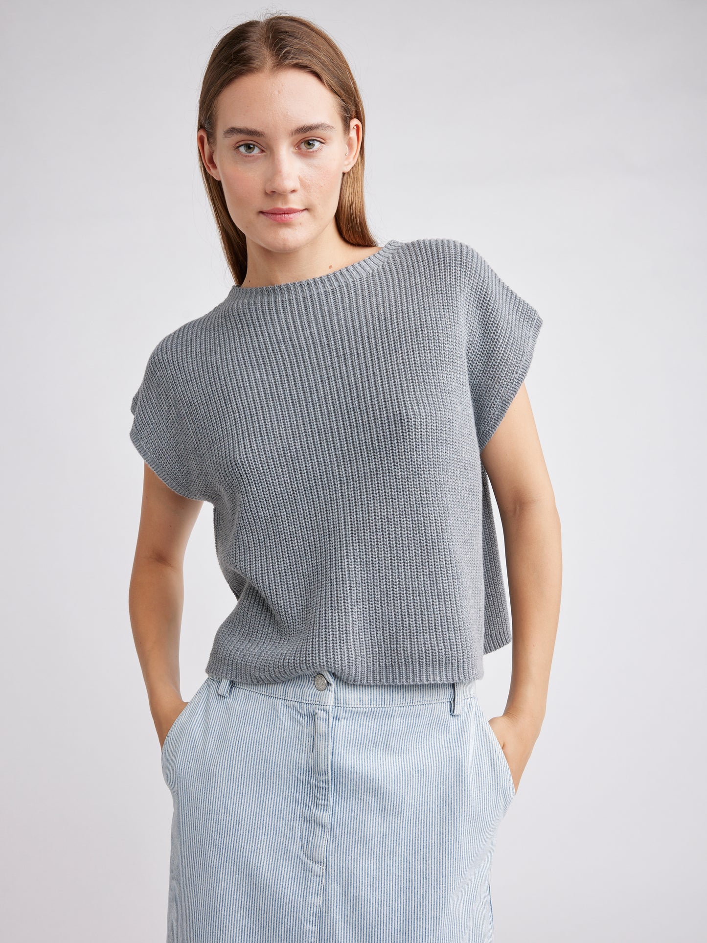 Gillian Cropped Sweater Tee - Gray