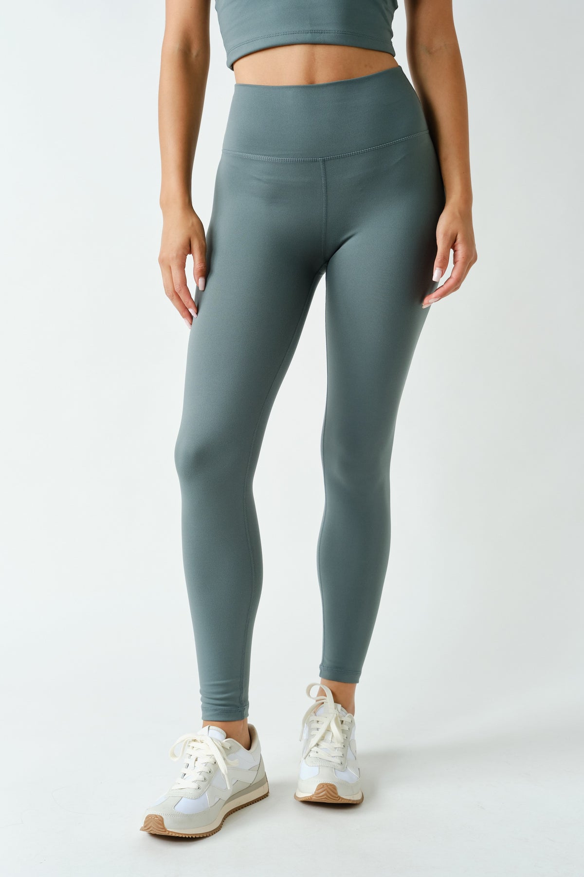 Venice Cloud Light Contour Leggings - Eucalyptus