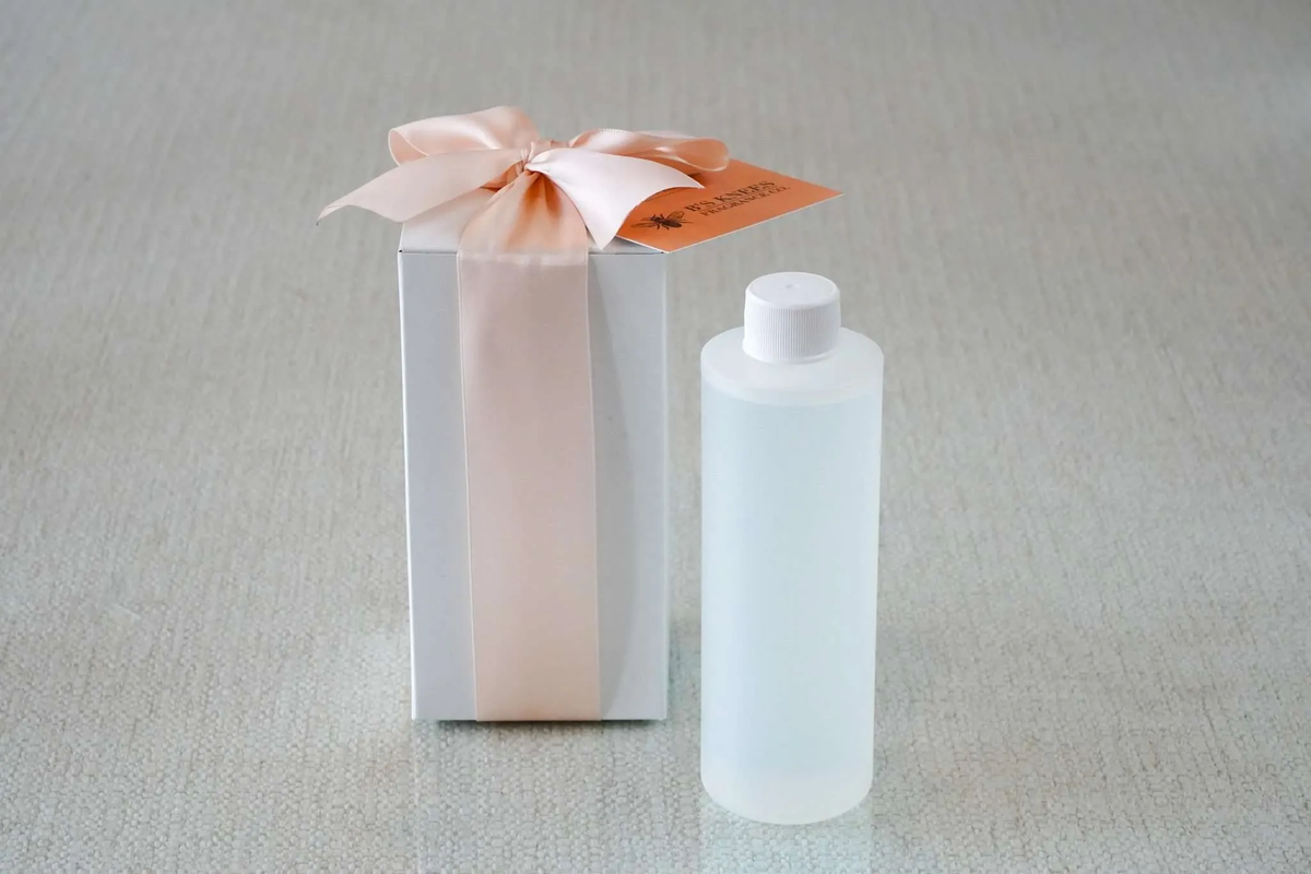 Eliza Candle & Diffuser