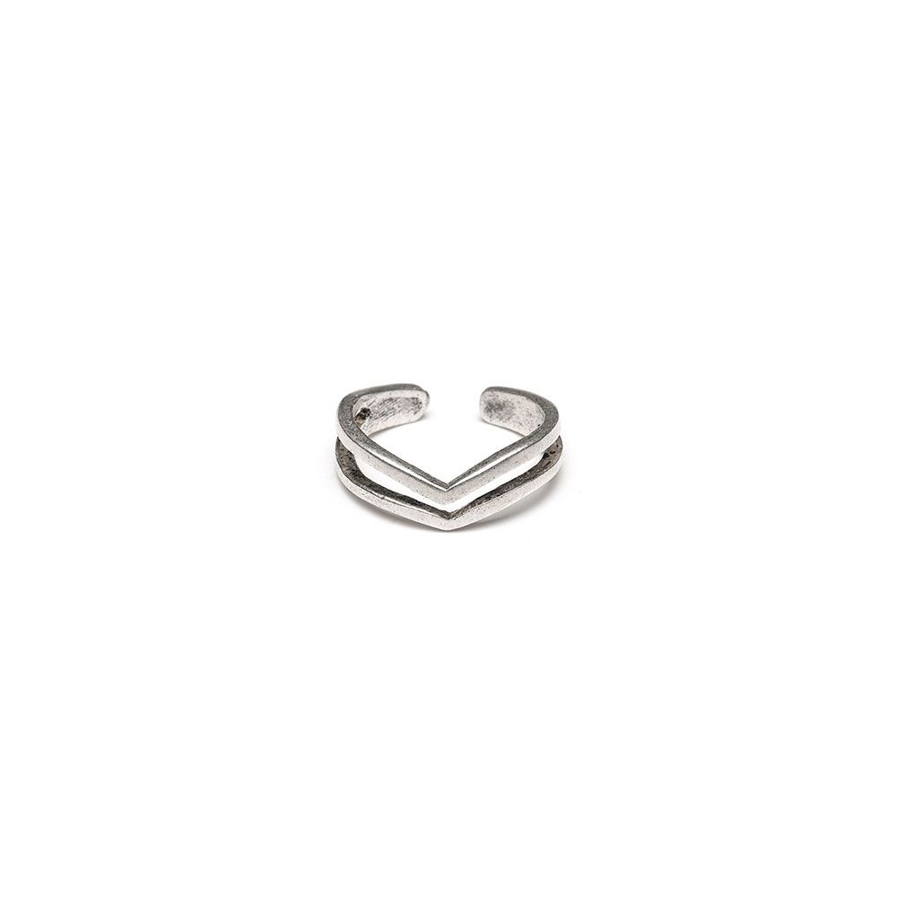 V Shape Ring