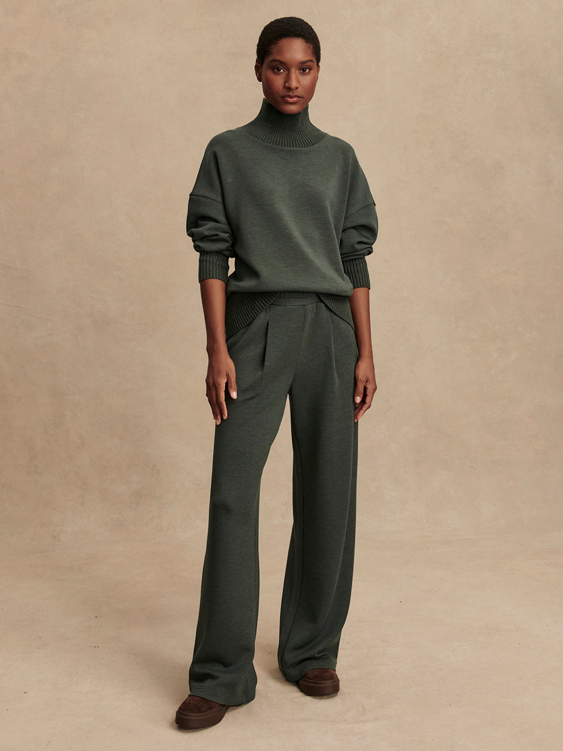 The Extra Wide Leg Pant 29.5 - Olive Marl