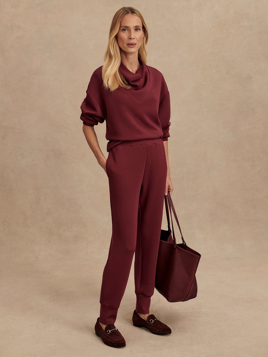 The Slim Cuff Pant 27.5 - New Maroon
